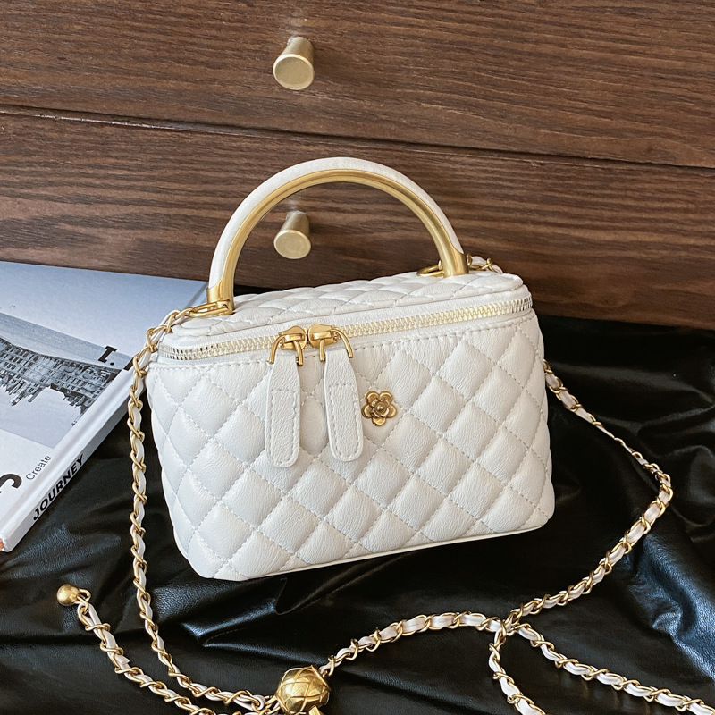 Bolso retro de cubo de moda para mujer 2024 nuevo bolso de hombro de cadena de rombos de fragancia pequeña bolso de mensajero de todo fósforo