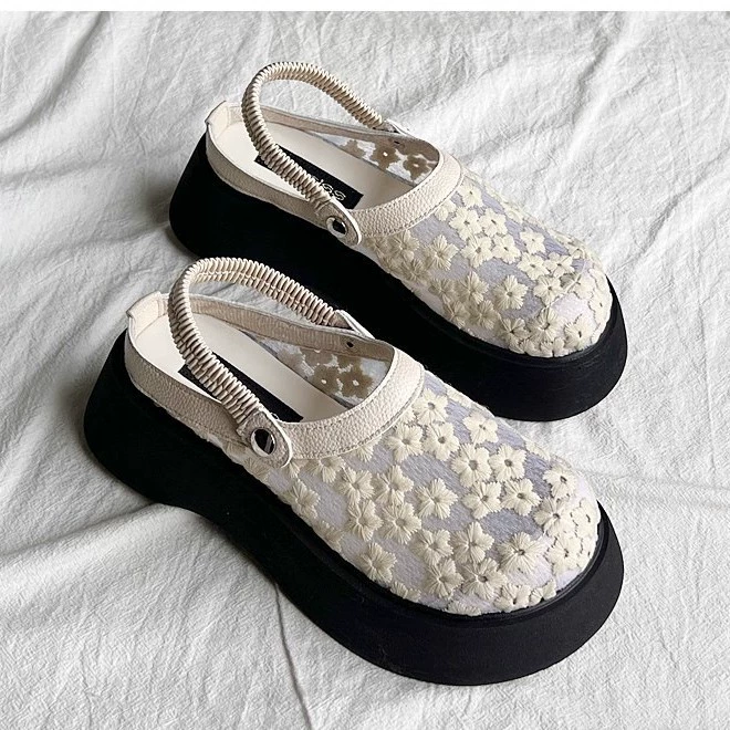 Двусторонние женские сандалии без шнуровки с дышащей сеткой, увеличивающие рост, лето 2025 года, универсальные повседневные сандалии с закрытым носком на толстой подошве.