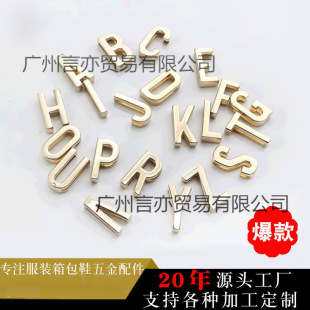 ���\�Ͻ��U�մ�����ĸ�b۰������Ƥ��Ь�Ӱ����ϵ�������