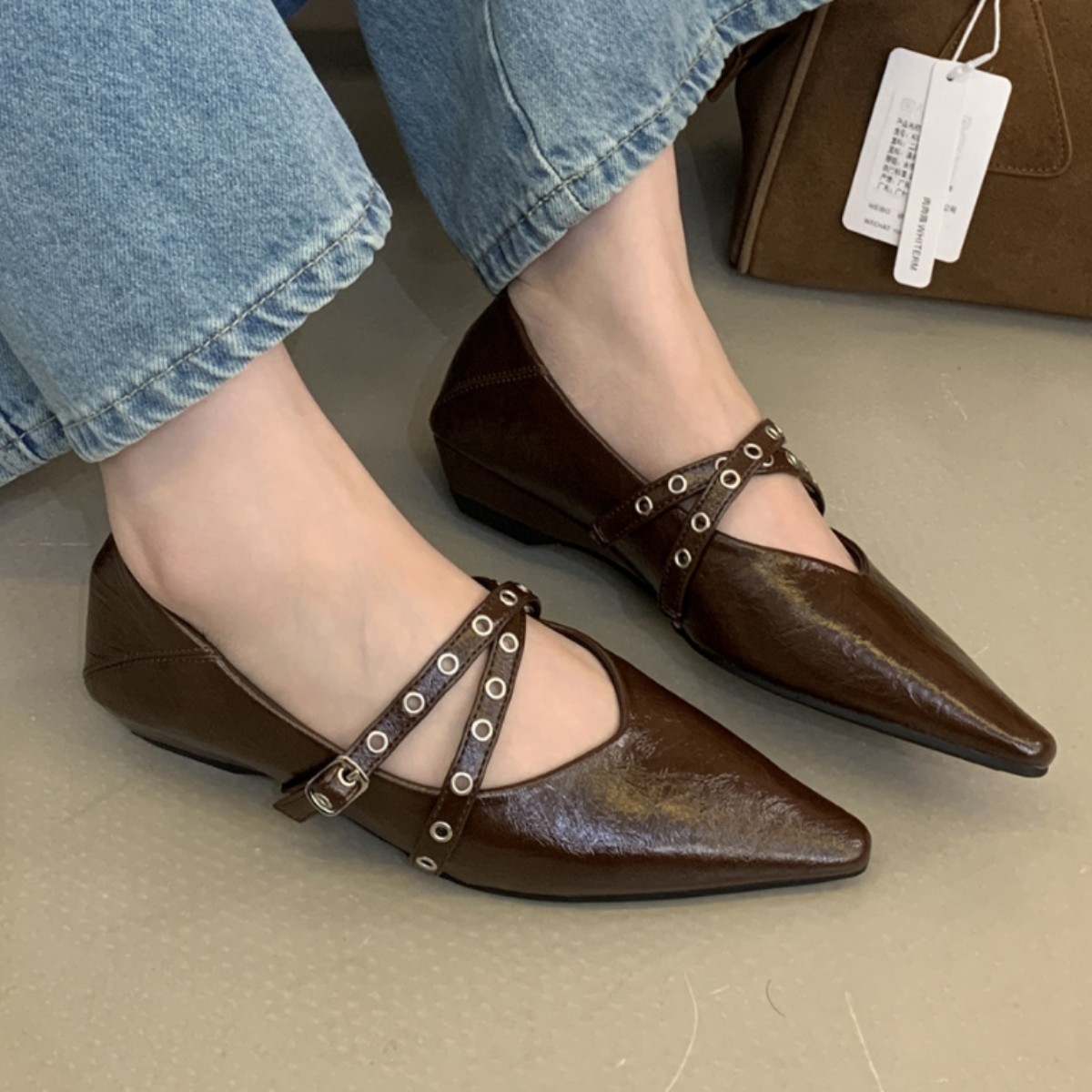 Wedge Heel Square Head Shallow Mouth Single Shoes Women's Rivets New French Retro Gentle Evening Breeze Mary Jane Doudou Women's Shoes_vogvips.com