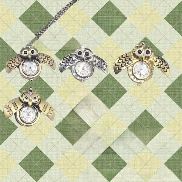 Retro owl pocket watch wings can be opened creative children's necklace watch fashion sweater chain digital quartz watch