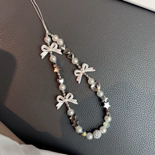 Phone strap beaded keychain, pearl‑bow charm, universal bag/camera accessory, gift‑ready