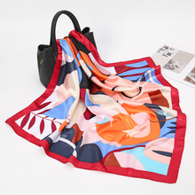 清新可爱90色丁方巾花卉通勤旅行一巾多用时尚印花丝巾系脖方巾女