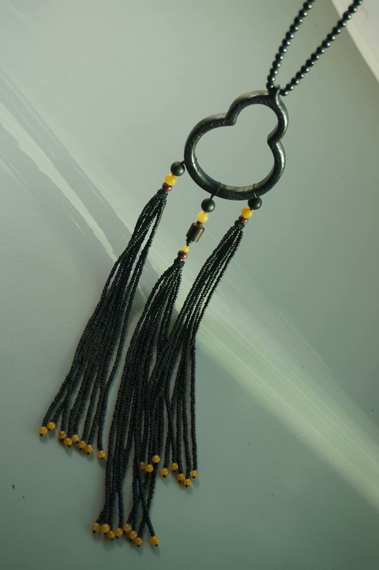 Design agate creative elite necklace ebony