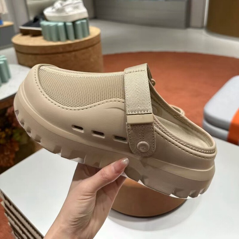 25 New Oil Quip Tasman Plastic Film Kroger Cave Shoes Couple Fashion Thick Bottom Light Breathable Mesh Shoes Slippers