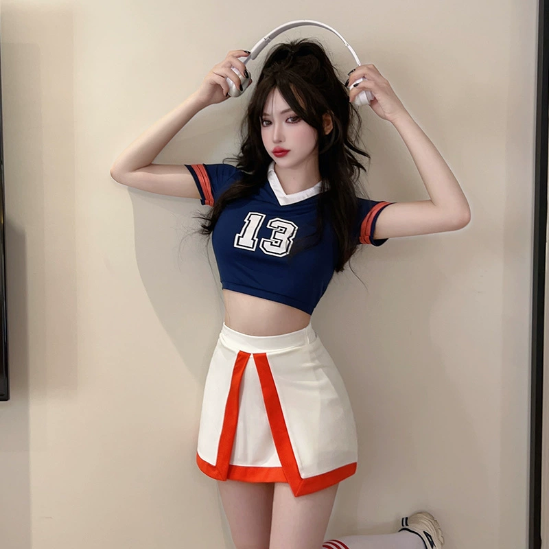 Новая корейская женская группа WekiMeki Jazz Dance Fods для студенческих игр