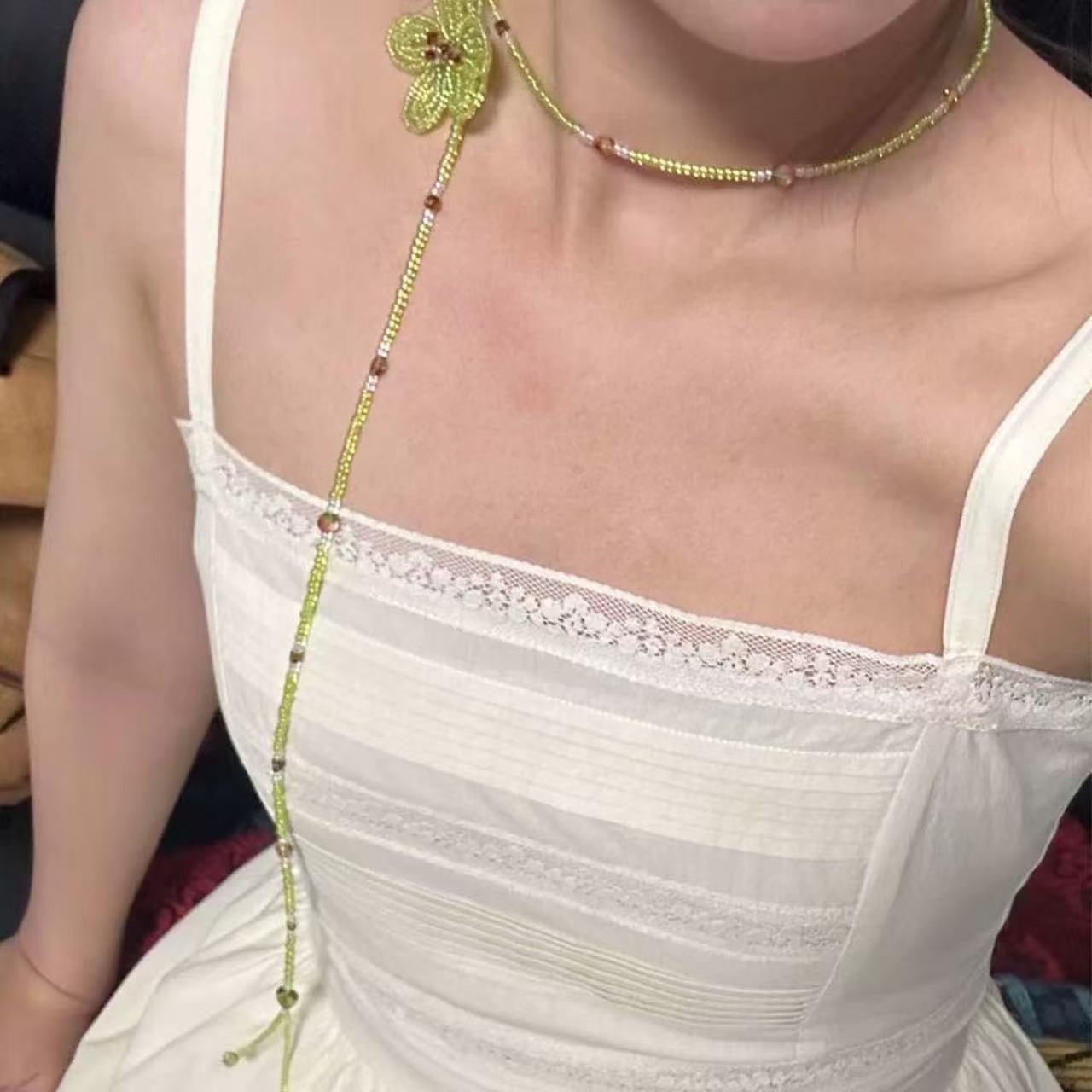 Bracciale a fiore smaltato oversize da donna, gioiello floreale_voghion.com