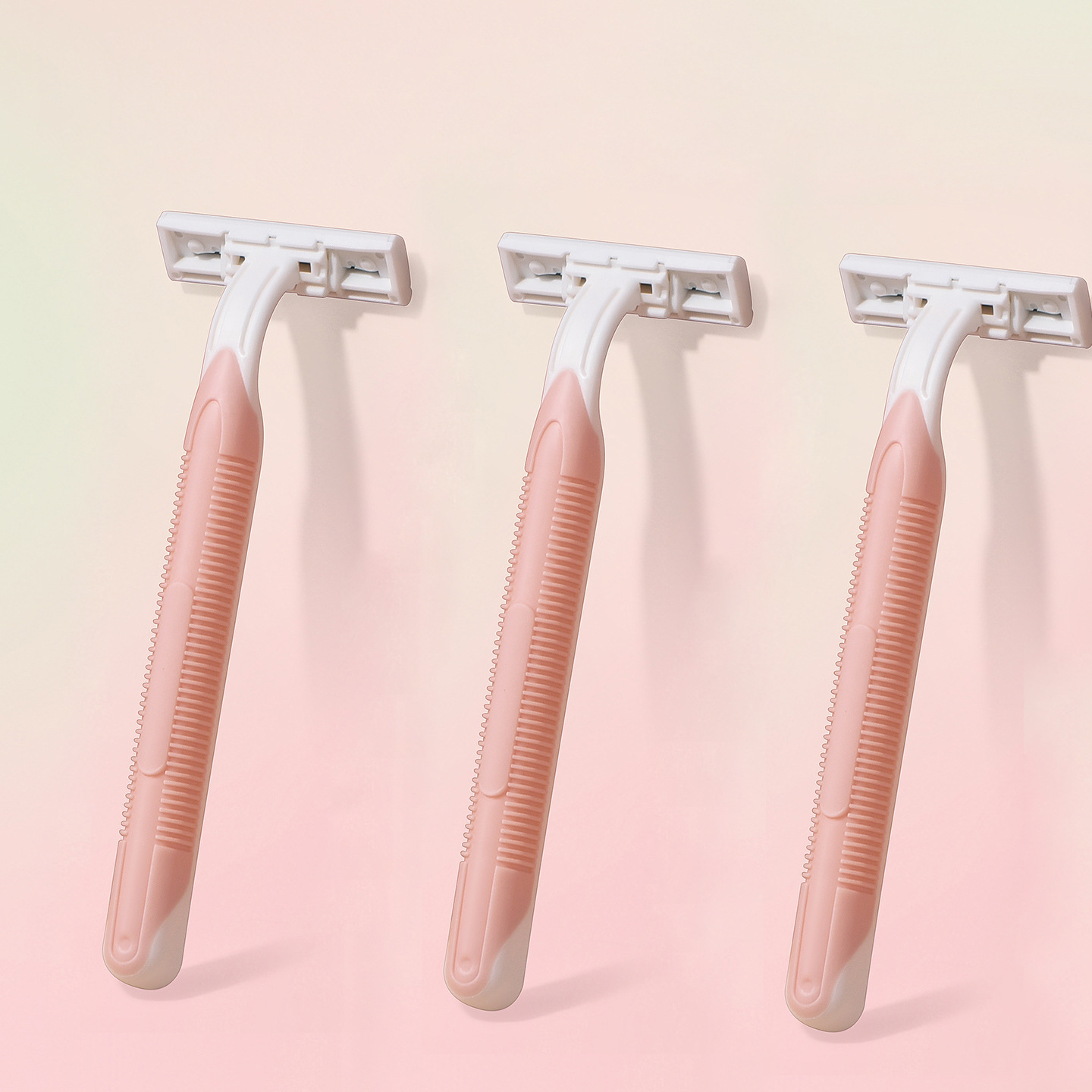 Wan Fei 3 sets of women's tools razor manual women's razor privates armpit armpit hair plastic razor