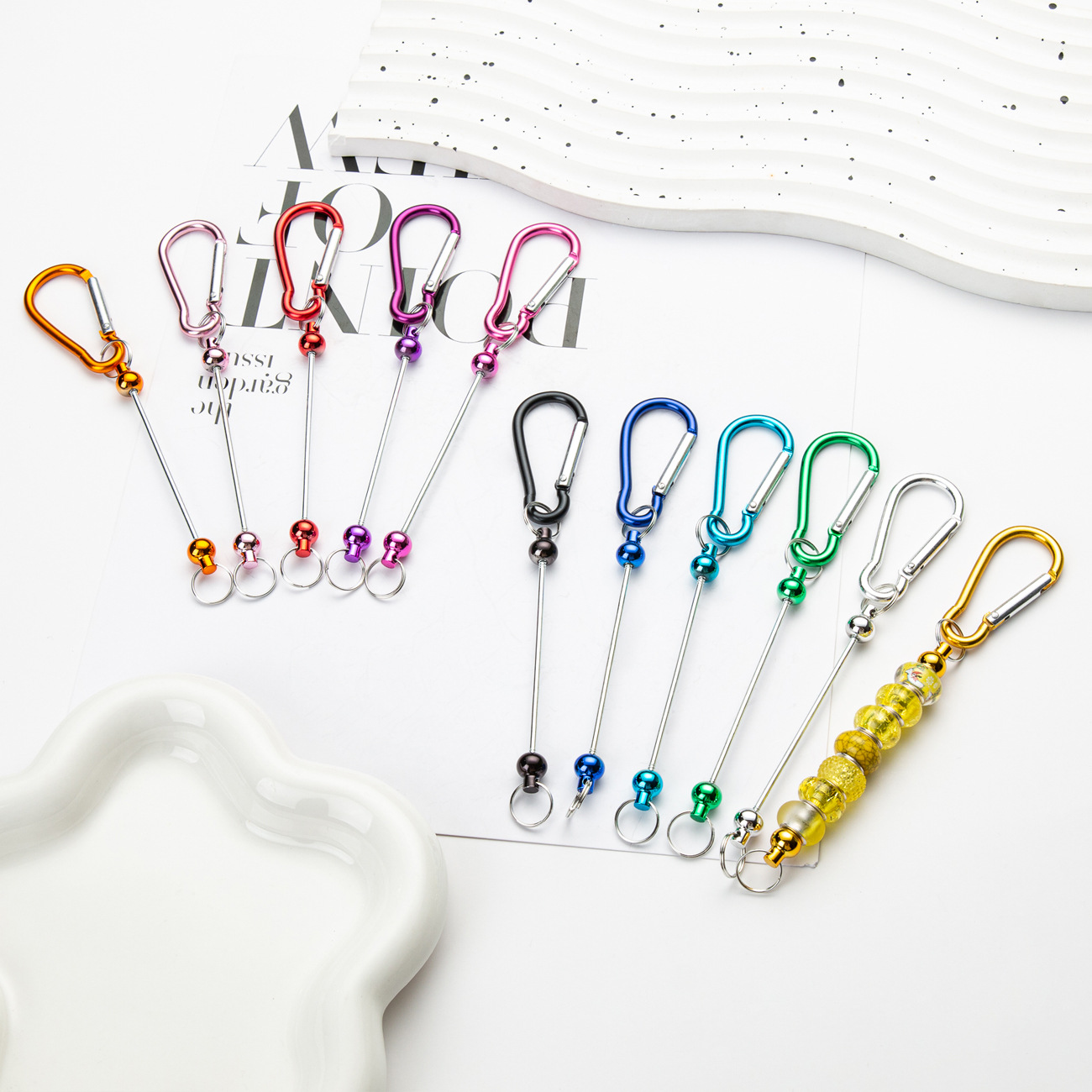 Mosquetón con cuentas de bricolaje, cerradura tipo D, gancho de metal, llave, hebilla de tarjeta pequeña, mochila, joyería, mosquetón, spot al por mayor