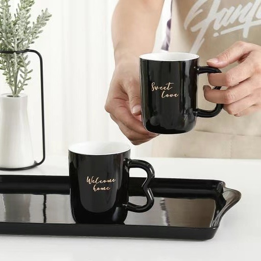 Traje de hervidor de estilo nórdico personalizado Taza de combinación de botella de agua fría de cerámica personalizada Taza de café chapada en oro con bandeja Taza