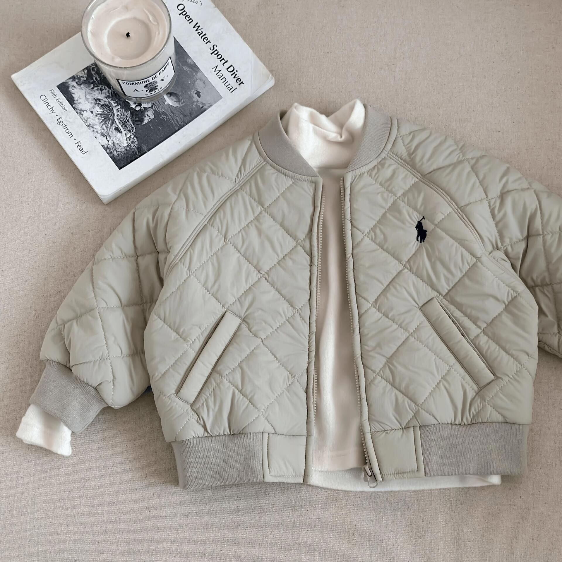 Limón salado siete ropa de algodón para niños 24 otoño e invierno nuevos niños y niñas bordados chaqueta de marca de moda bebé hermosa chaqueta de béisbol acolchada de algodón