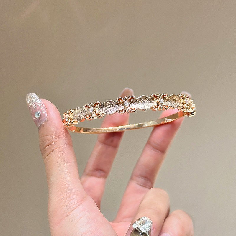 Pulsera de lujo color oro champán con diamantes, diseño de hueso de serpiente, colección exclusiva para exportación transfronteriza, modelo nuevo 2025