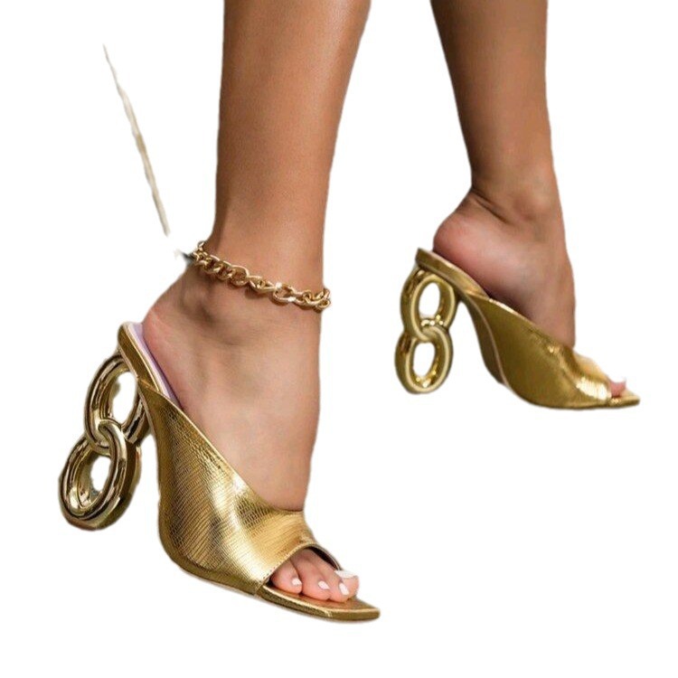 New style to match the square head temperament sexy alien and fashion slippers_voghion.com