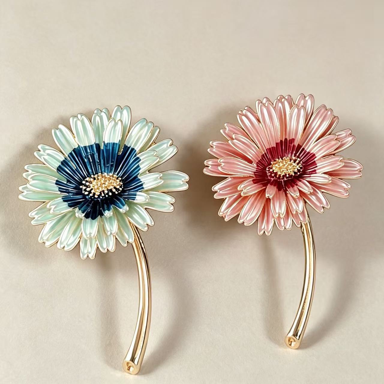 Enamel daisy brooch, high-end luxury lapel pin, clothing accessory, waist-cinching pin, corsage accessory, jewelry