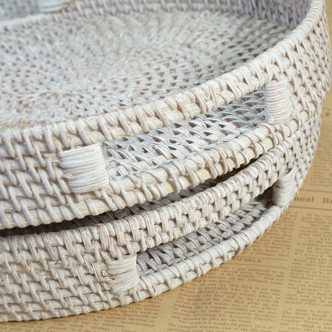 Handwoven Rattan Storage Basket With Lid Handles And Fabric Lining_voghion.com