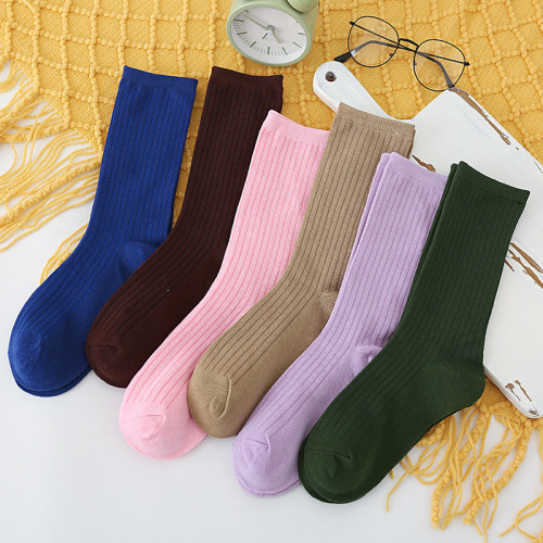 Autumn and winter women's solid color cotton socks Japanese retro pile socks full vertical pattern mid-length trendy socks wholesale