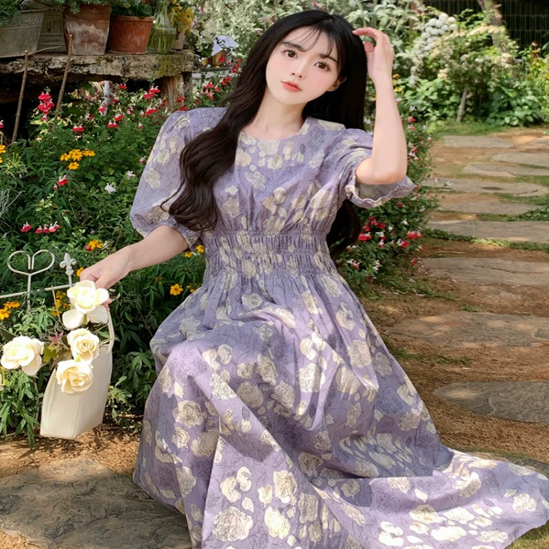 Романтическое цветковое платье женская средняя длинная летняя 2025 новая французская талия тонкая нежная ветерка юбка
