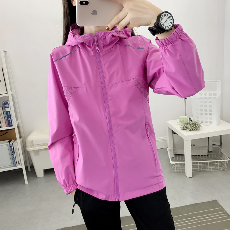 Primavera y otoño doble cara vestir ropa de asalto mujer al aire libre una sola capa de chaqueta con sombrero a prueba de viento camuflaje traje de montaña chaqueta de manga larga hombre