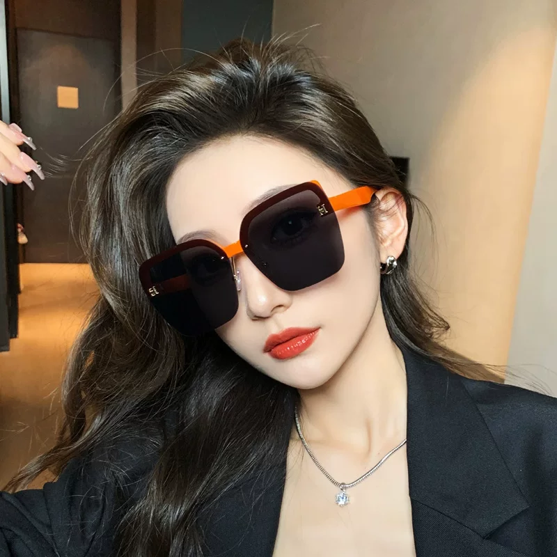 Summer black sunglasses, glasses, UV protection, light luxury style, high-quality style