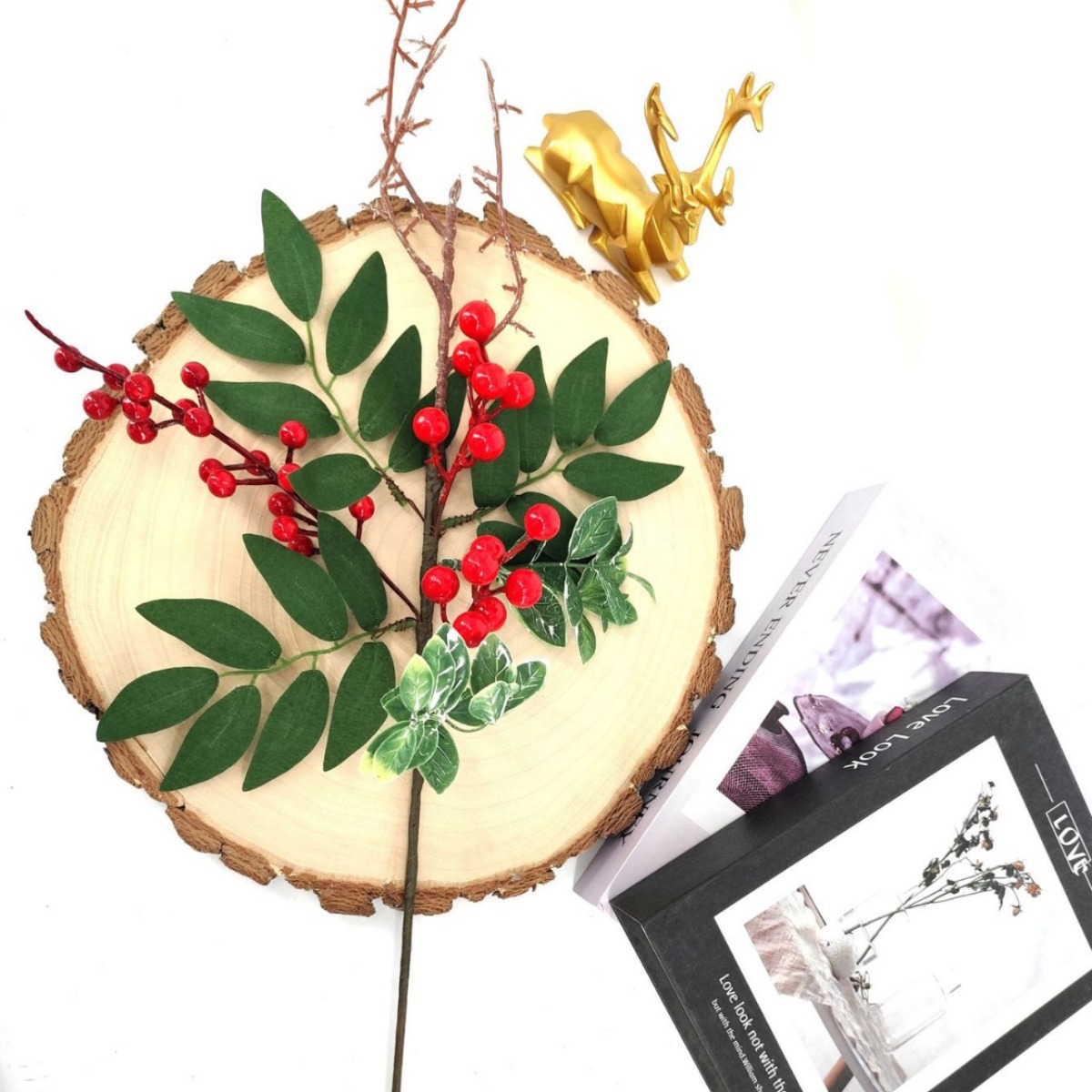 Nueva simulación transfronteriza para hacer fortuna frutas verdes hojas rojas bayas Navidad especial para el hogar decoración de bodas bayas ramas de frijoles