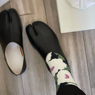 Haute Couture M6 Margiela Tabi Pig's Hoof Split-Toe Shoes Genuine Leather Slip-On Flat Shoes Women's Soft Leather Horseshoe Monk Shoes