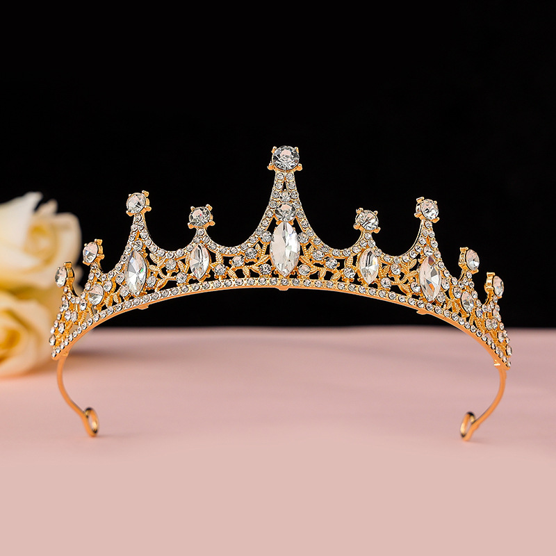 Online Rojo Negro Barroco corona tocado novia estilo coreano 18 años de edad, mujer adulta Ceremonia de cumpleaños princesa Corona al por mayor