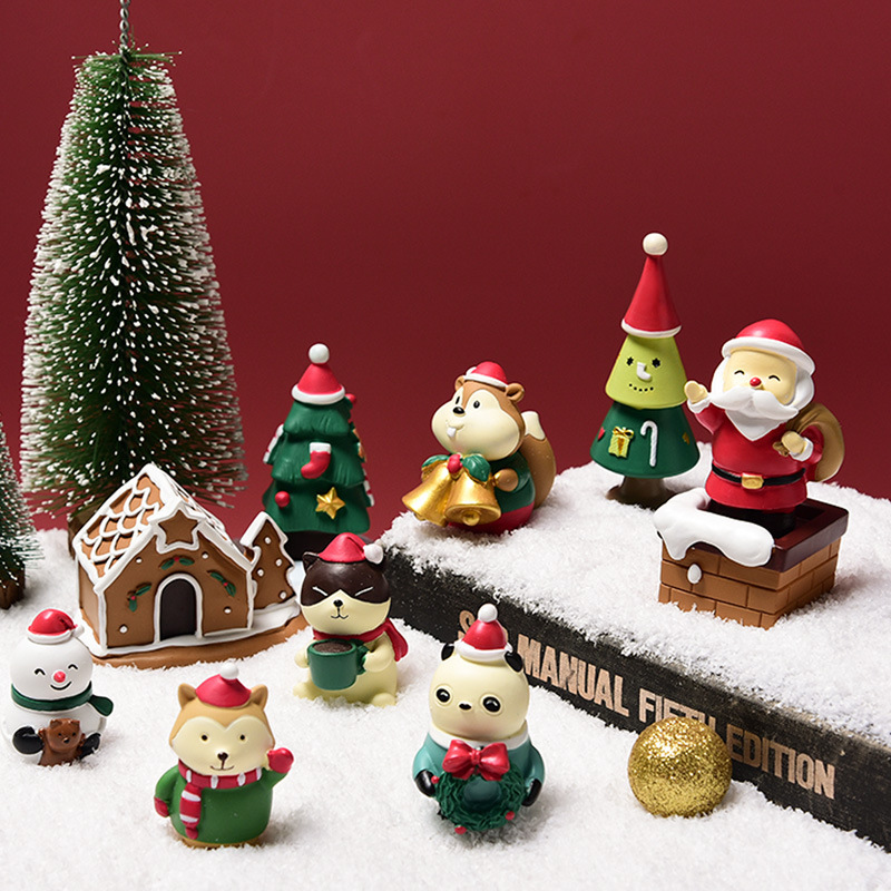 Christmas resin small animal ornaments creative home decoration mini Christmas tree old man Christmas gift