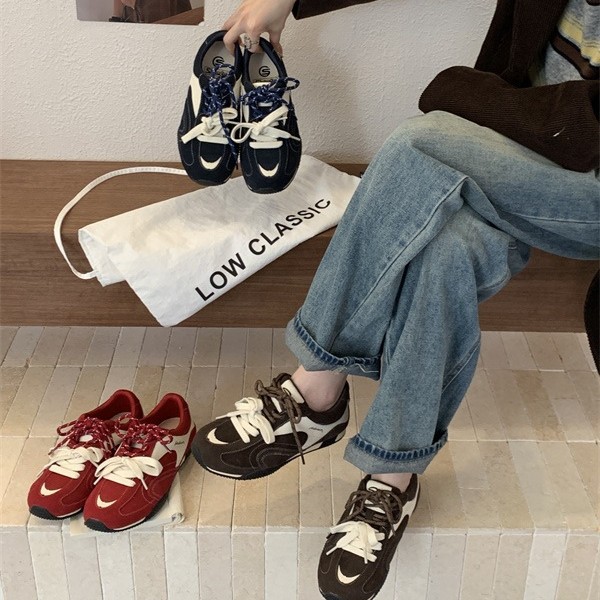 首谷正品巨好看不累脚的红色德训鞋女2025新款超火韩系轻便休闲鞋