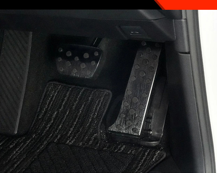 Suitable for 24 Lexus LBX modified accelerator brake anti-skid special pedal auto accessories