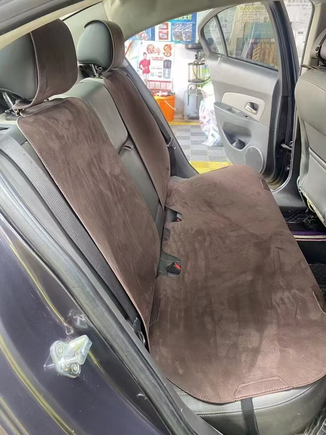 1306E8F63984B682C8CA4420A5E353