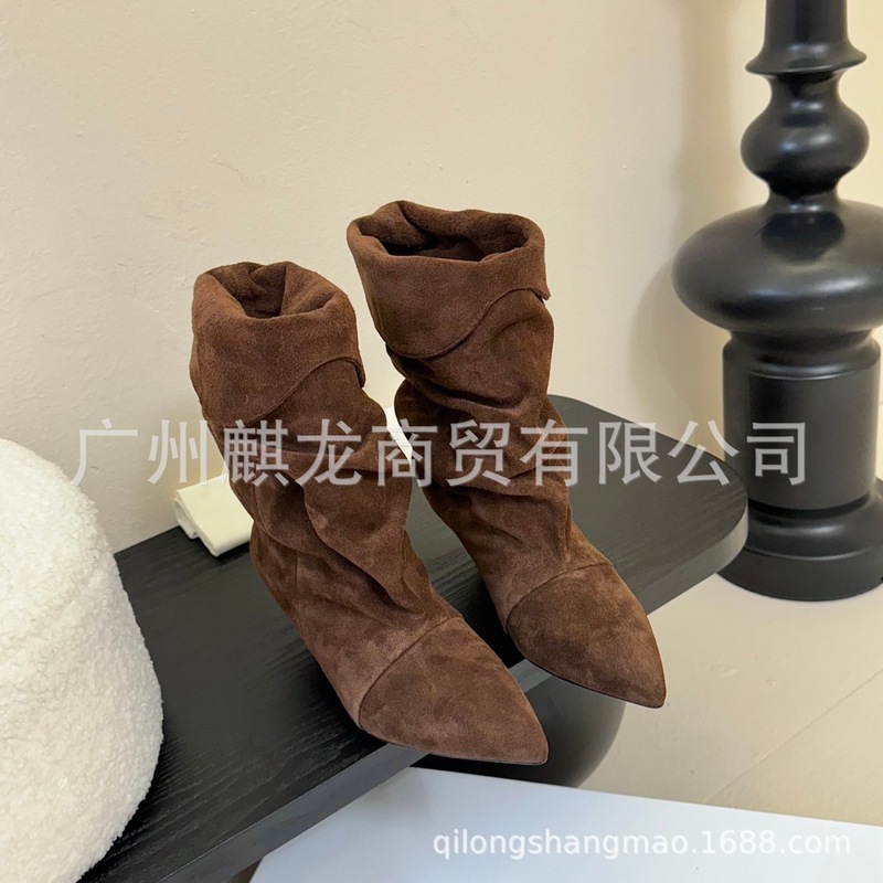 高端2025秋冬新款真皮尖头英伦风复古褶皱高跟显瘦中筒靴时装单靴|undefined