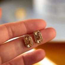 【烟黄水晶】韩国复古小众设计感秋冬暖色系耳钉蚊香盘耳夹无耳洞