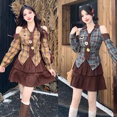 法式学院风格子连衣裙女2025早秋季新款时尚复古收腰显瘦减龄短裙