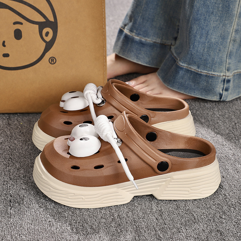 Two-Tone Clogs for Women Y2K Five-Pointed Star 2024 New Thick-Soled Non-Slip Nurse Clogs Hospital Silent Slippers