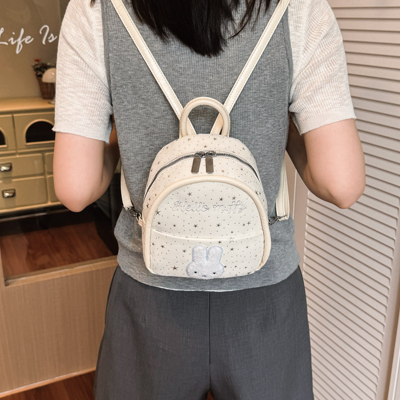 2026 verano nuevo estilo estilo de estilo de viaje de nicho coreano diseño lindo mochila casual mochila de gran capacidad