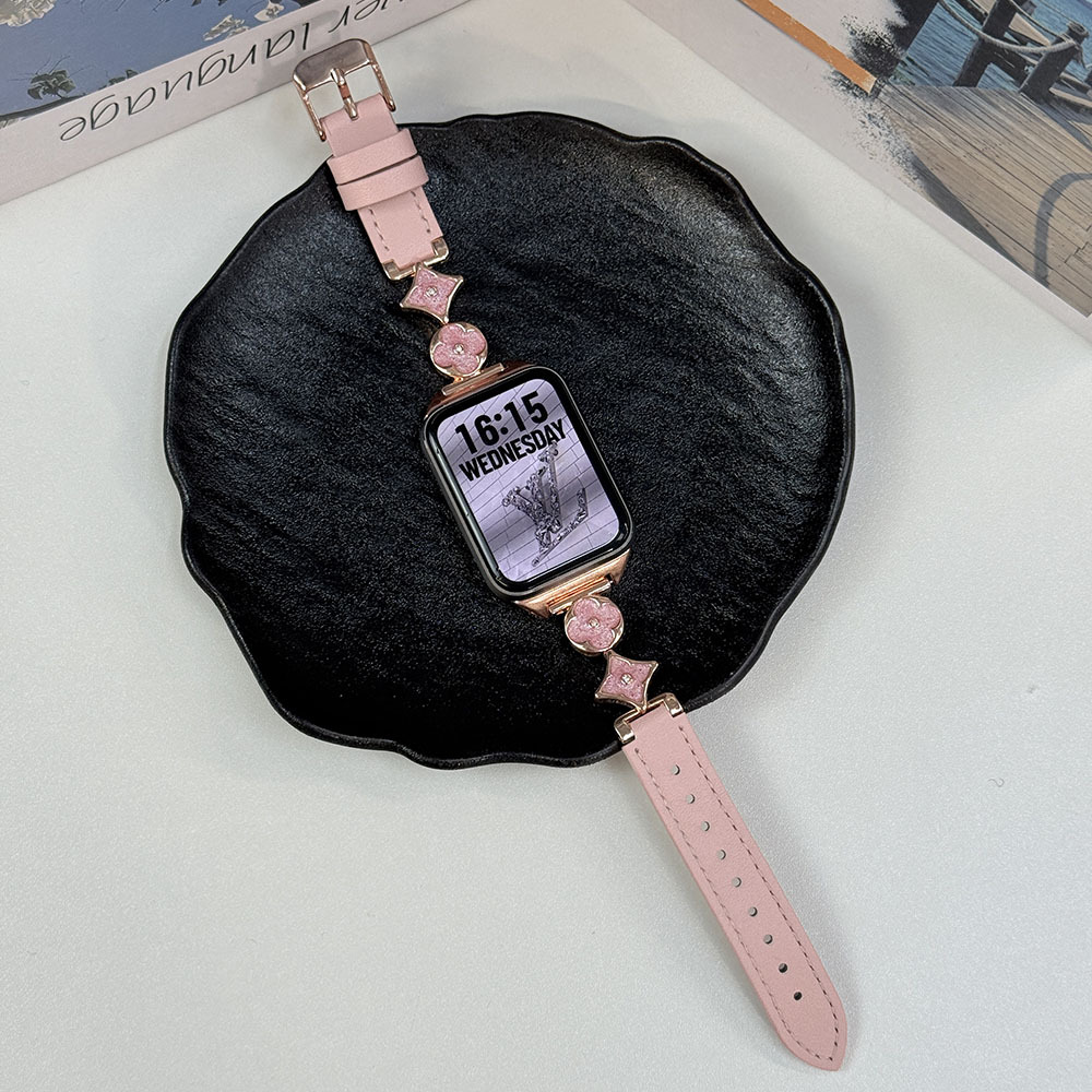 Suitable for Xiaomi Mi Band 8/9Pro Gilt Four-Leaf Clover Strap Redmi 54 Fashionable High-End Wristband Girls Watch Strap