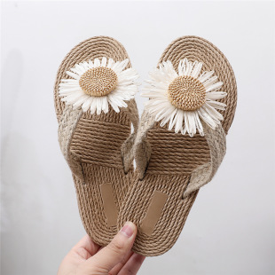�����L�²ݾ��������Ů��Ь���⴩�����ϕr��ɳ������A�_Ů��Ь