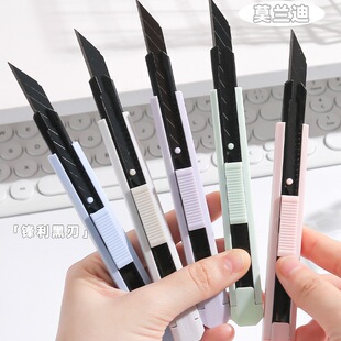 ������С�����s�����ɫ���f���̵��ǹ�ɫ�W�����g�n�ֹ����ü���