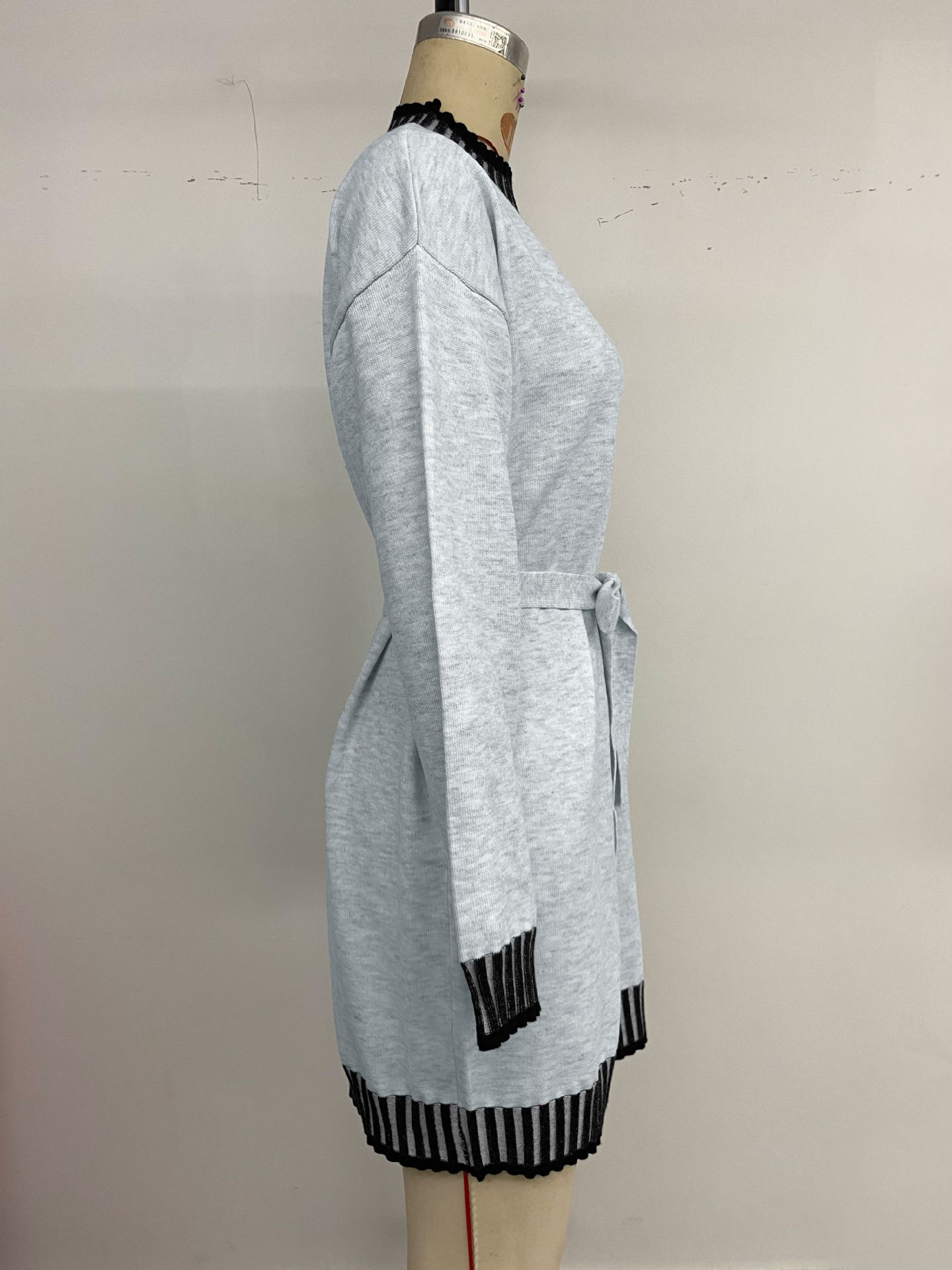 Women’s Striped Knit Sweater Dress – Casual Long Sleeve Mock Neck Tunic (Contrast Color Block, A-Line Fit, Soft Polyester Blend)_voghion.com