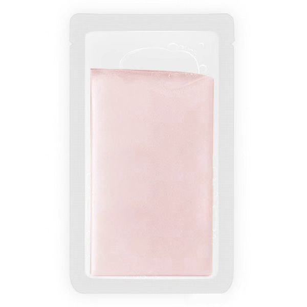 Moisturizing brightening soothing face mask contains rose