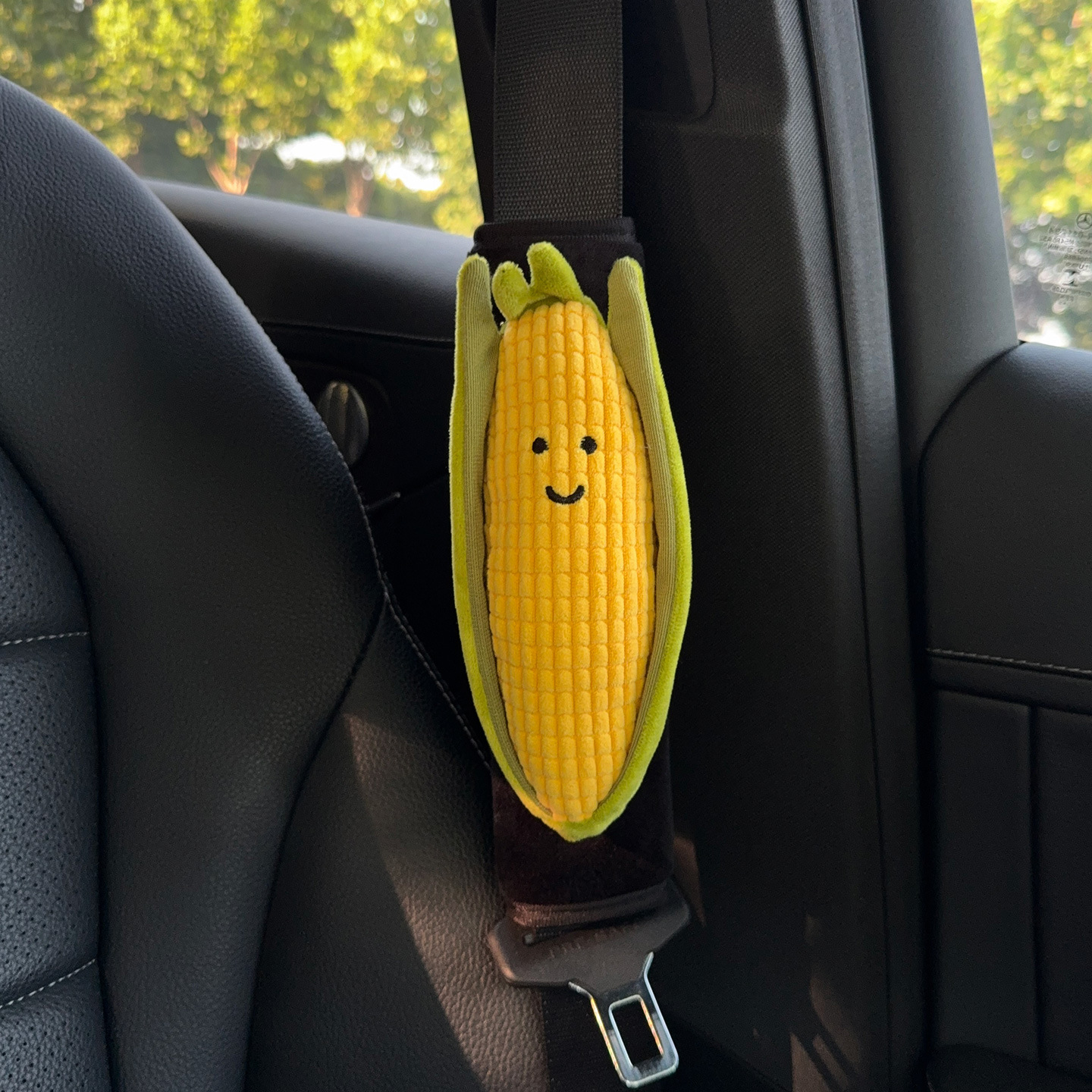 Seatbelt decoration carrot corn seatbelt shoulder pad car decoration car accessories plush toy cute