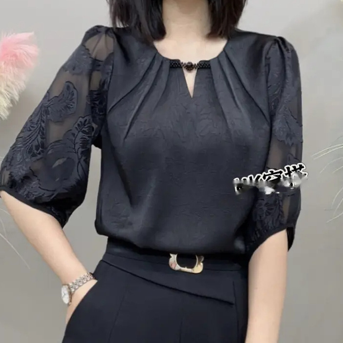 Spring and Summer New Fashion Buckle Collar Five-point Sleeve Elegant All-match Shirt