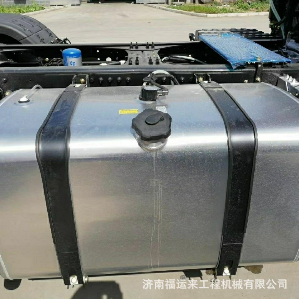 铝合金油箱 (29).jpg