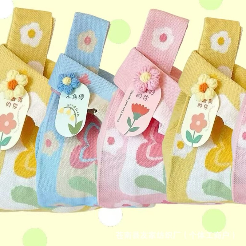 New Souvenir Handbag Huamengdie Dance Gift Gift Packaging Company Sends Employee Welfare Bridesmaid Activities New Souvenir Handbag Huamengdie Dance Gift Gift Packaging Company Sends Employee Welfare Bridesmaid Activities
