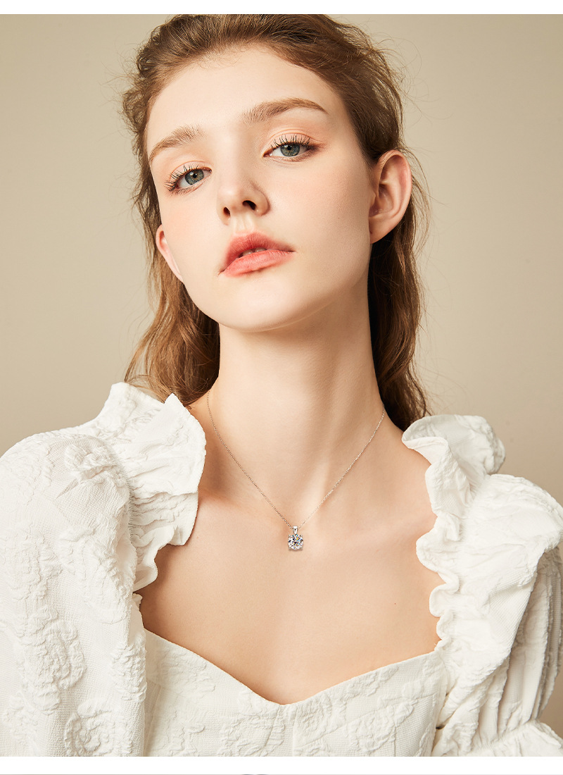 New Arrival! Fashion Ladies Moissanite Pendant Necklace S925 Sterling Silver Classic Four-Claw Necklace Girls Holiday Gift Silver Jewelry pendant necklace for women pendant pendant design silver jewelry jewelry jewelry for women