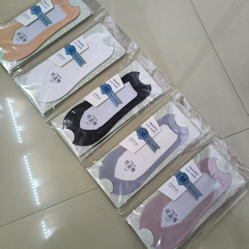 New Women's Summer Models Factory Direct Sales Street Stall Supply Wholesale Bottom Point Silicone Cotton Bottom Socks New Women's Summer Models Factory Direct Sales Street Stall Supply Wholesale Bottom Point Silicone Cotton Bottom Socks