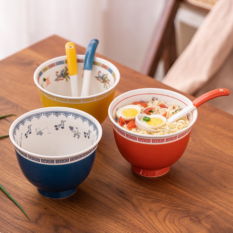 Japanese vintage Chinese-style red ceramic ramen bowl with auspicious pine print, large soup bowl with spoon