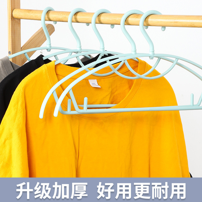 미끄럼 방지, 흔적 없는 가정용 반원형 플라스틱 옷걸이, 두껍고 넓은 모서리 없는 성인용 걸이식 옷걸이