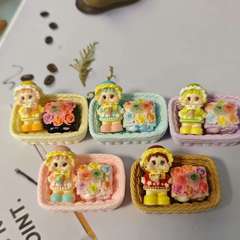 立体qq女孩公仔diy自制钥匙扣娃娃屋摆件微缩包包装饰品树脂配件