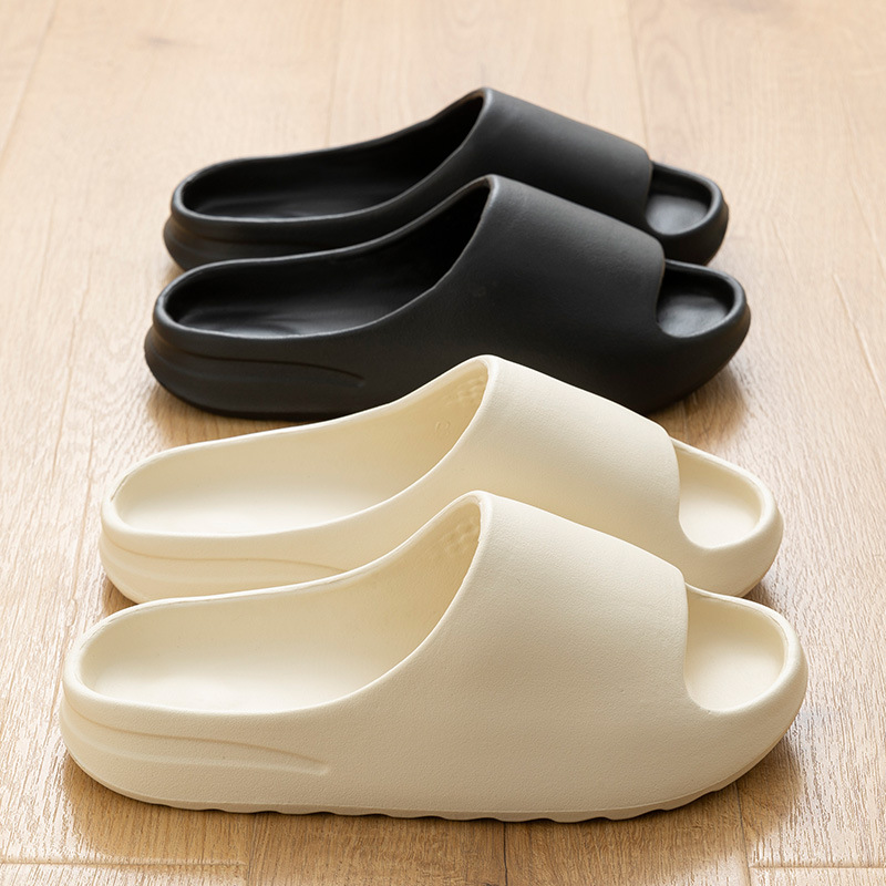 Zapatillas de coco para hombres verano fuera Yeezy indoor home resbaladizo pisar mierda sensación de zapatillas frías para hombres